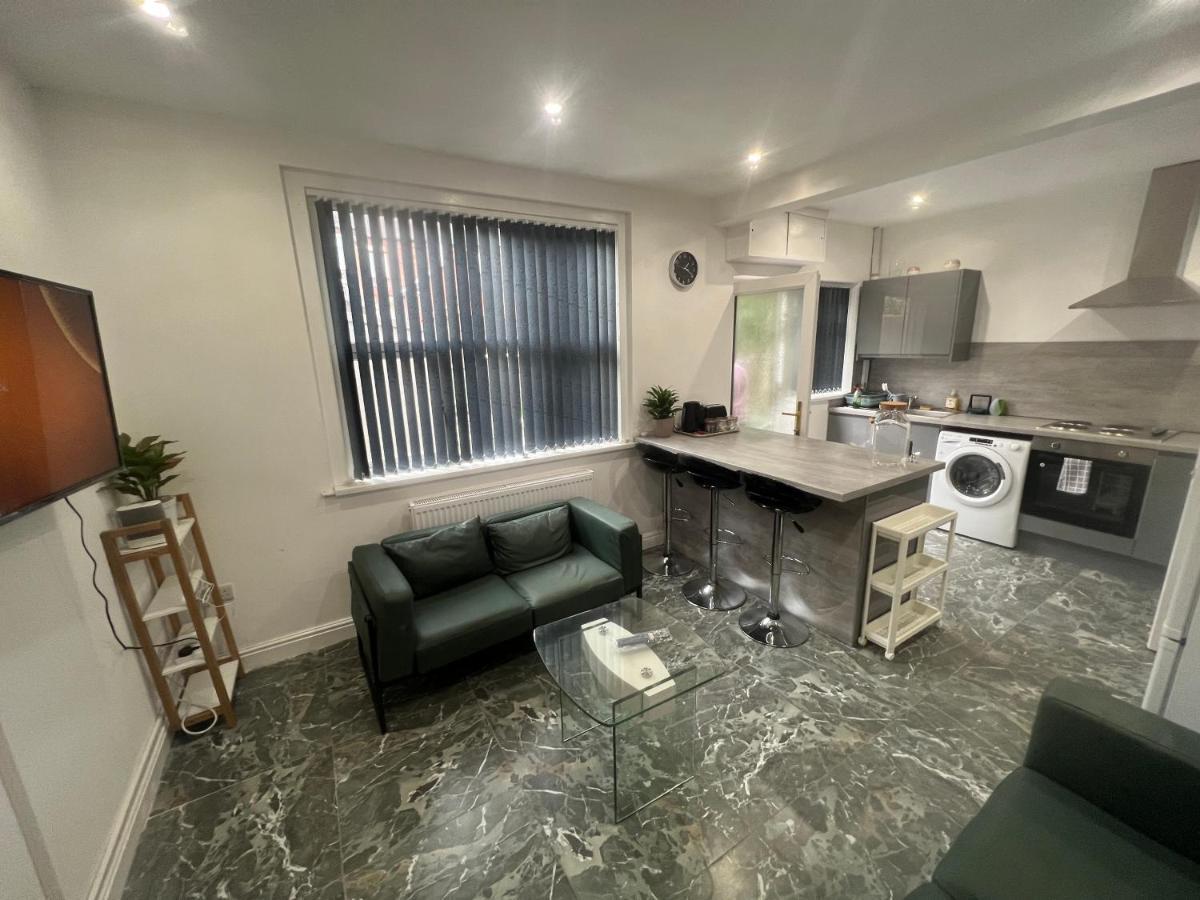 Tarleton House Hotel Stoke-on-Trent Екстериор снимка
